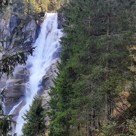 Ferienwohnung Zwoelferblick Bramberg am Wildkogel Luaran gambar