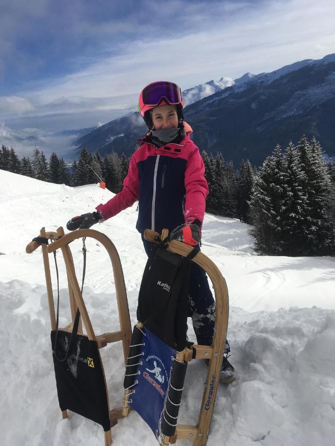 Ferienwohnung Zwoelferblick Bramberg am Wildkogel Luaran gambar