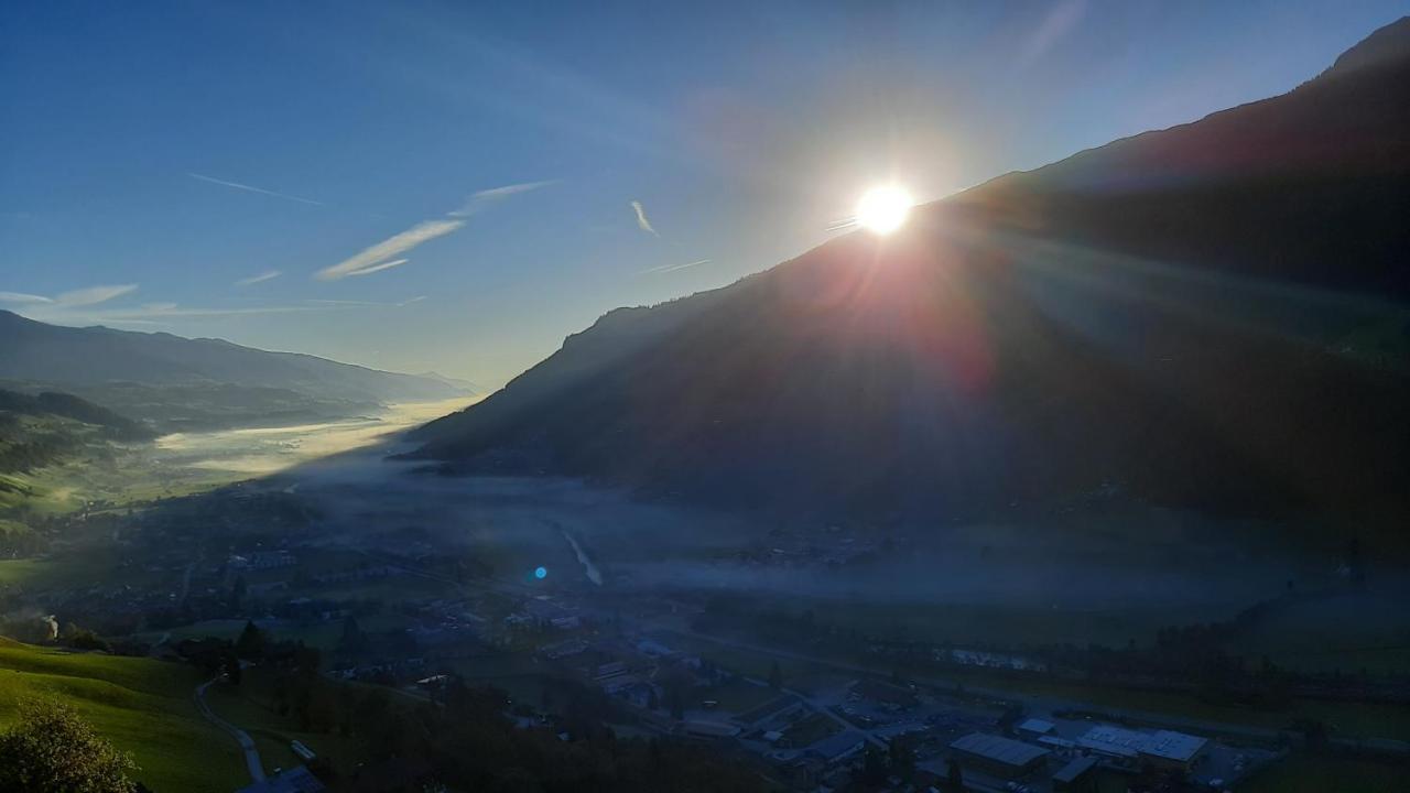 Ferienwohnung Zwoelferblick Bramberg am Wildkogel Luaran gambar