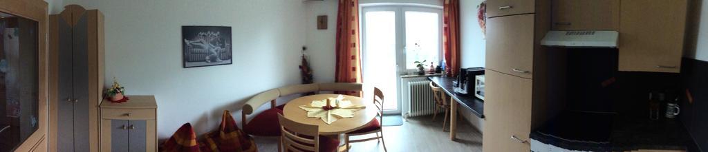 Ferienwohnung Zwoelferblick Bramberg am Wildkogel Luaran gambar